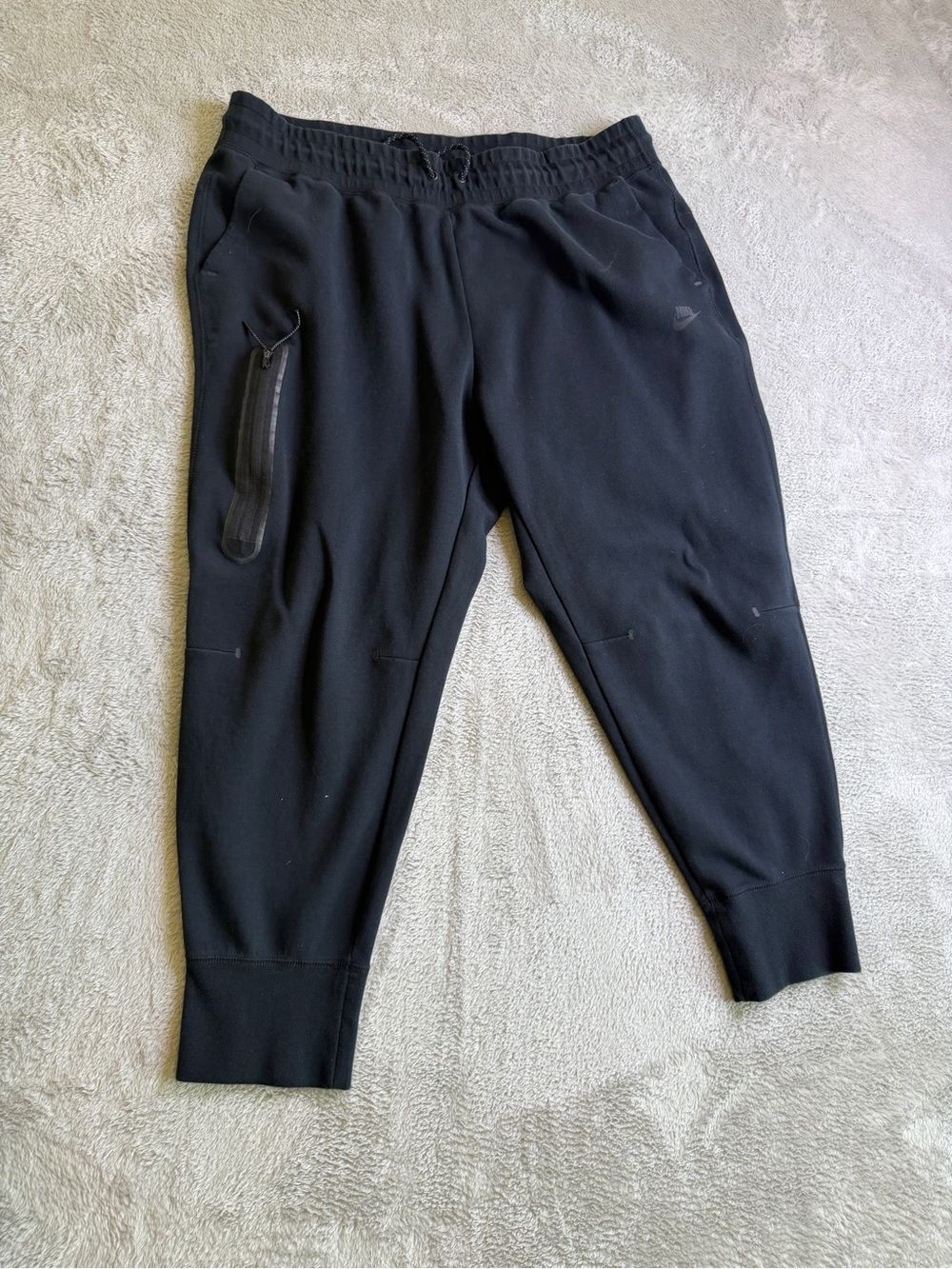 Nike Women’s Black Tech Fleece Jogger Pants 1X